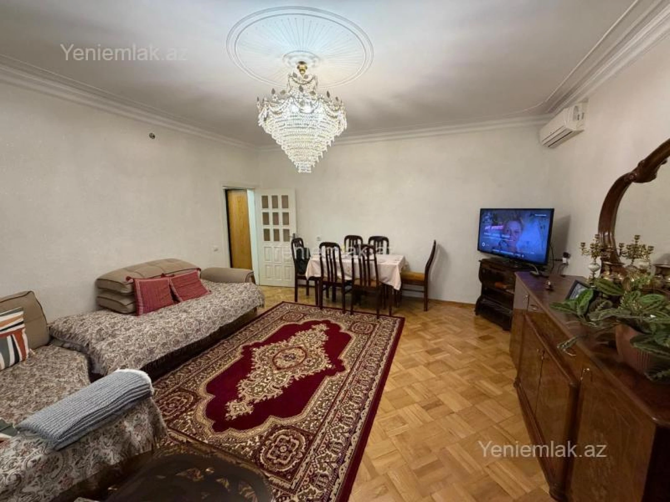 Satılır 2 otaqlı köhnə tikili 60 m²