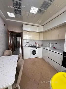 Satılır 2 otaqlı köhnə tikili 60 m²