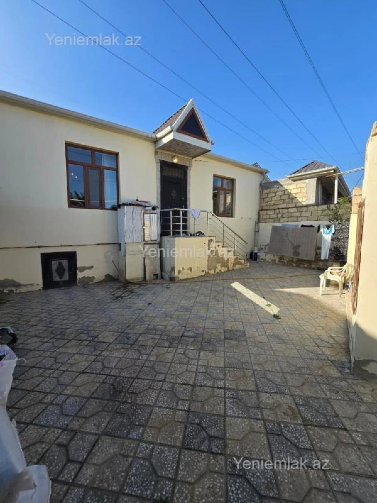 Satılır 3 otaqlı həyət evi 100 m²