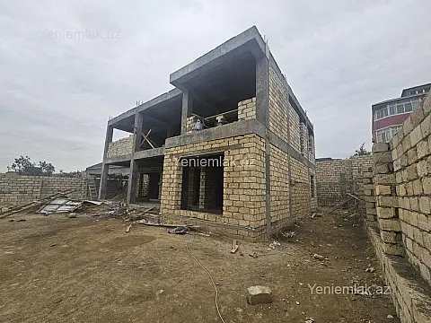 Satılır 6 otaqlı həyət evi 360 m²