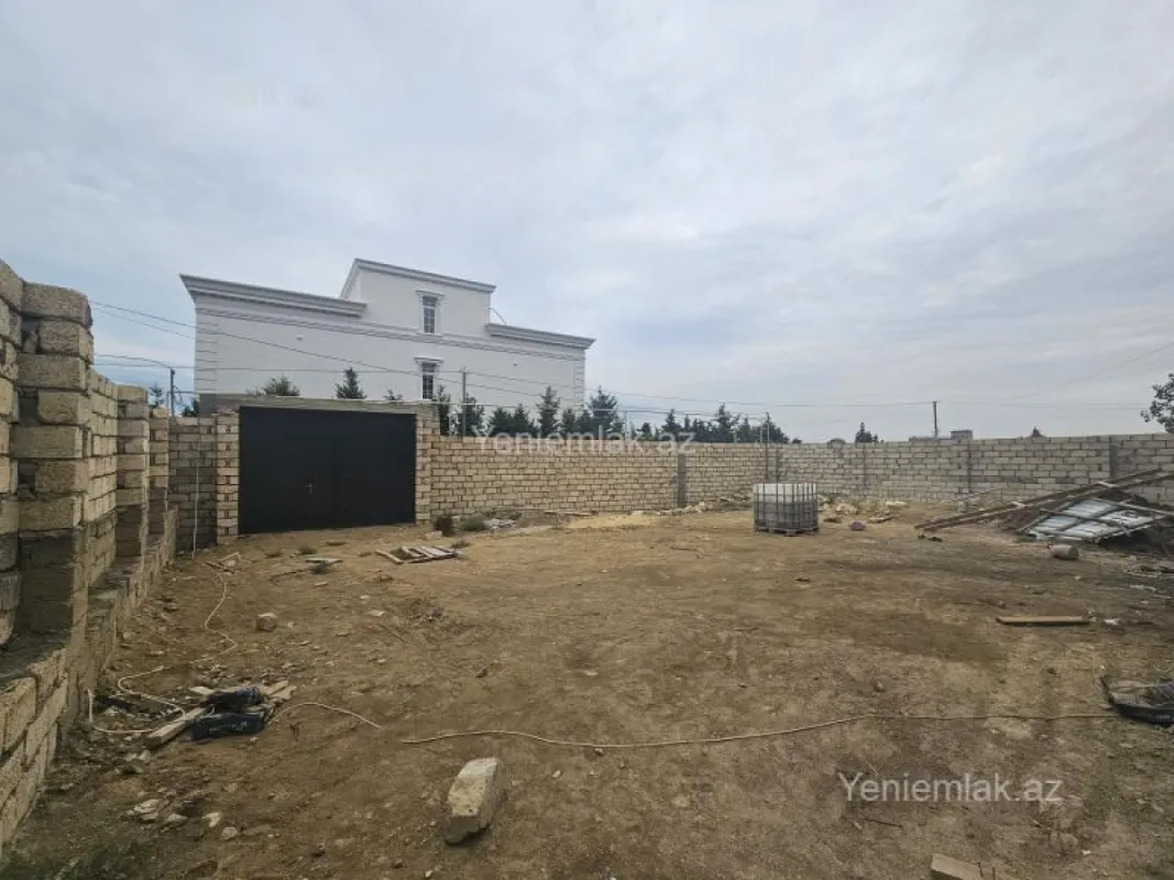 Satılır 6 otaqlı həyət evi 360 m²