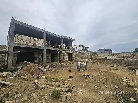 Satılır 6 otaqlı həyət evi 360 m²