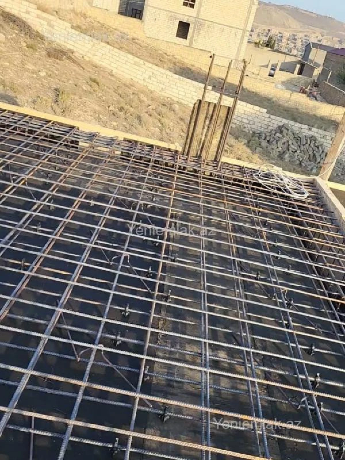 Satılır 6 otaqlı həyət evi 360 m²