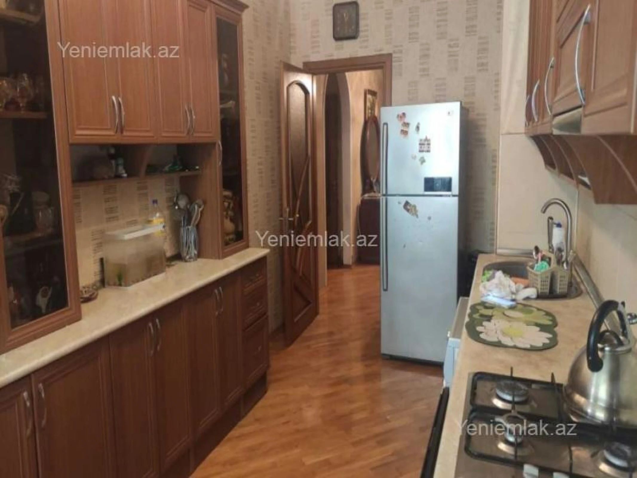 Satılır 3 otaqlı yeni tikili 100 m²