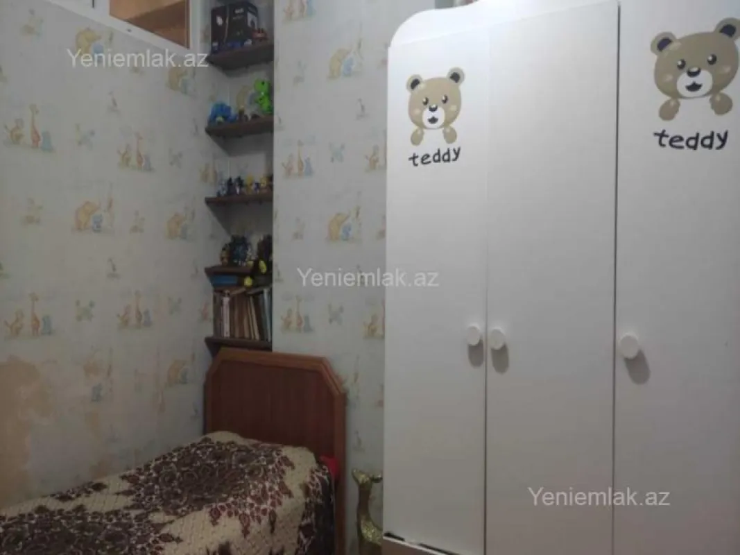 Satılır 3 otaqlı yeni tikili 100 m²