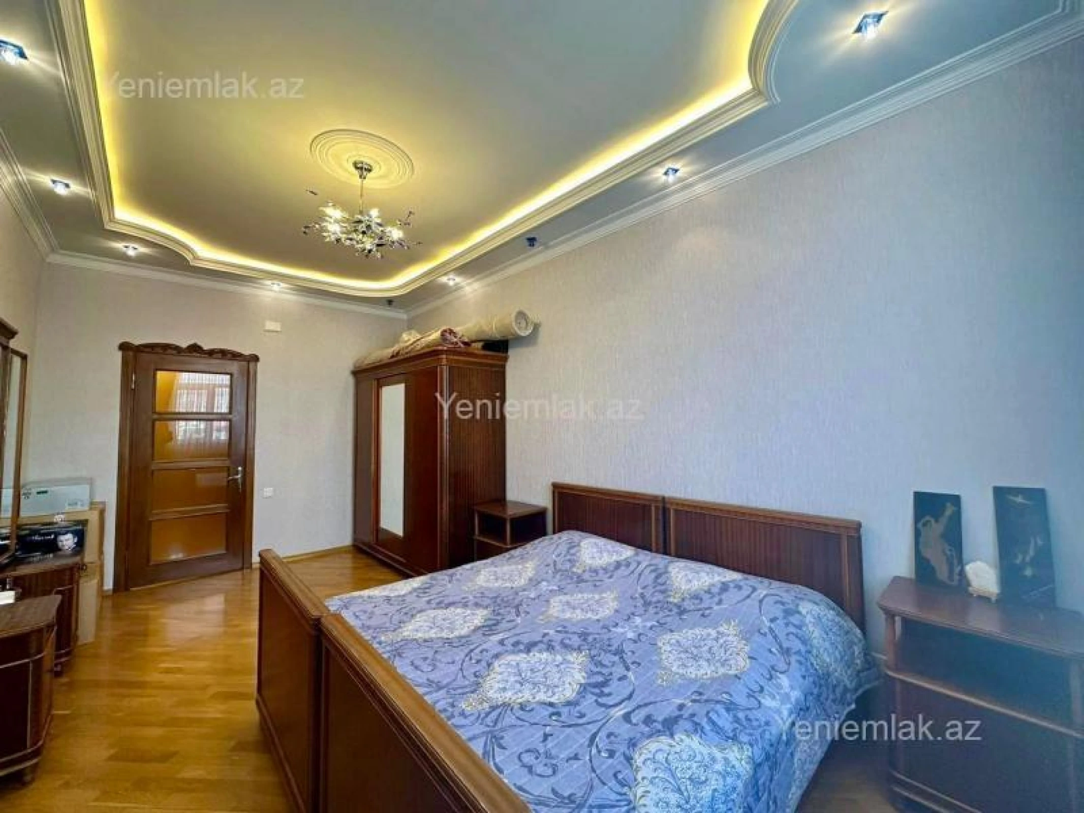 Satılır 3 otaqlı yeni tikili 140 m²