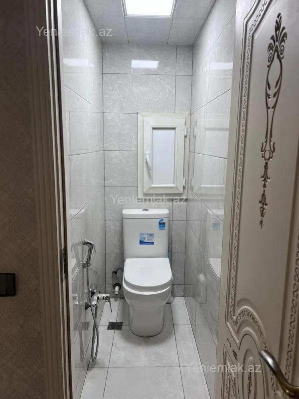 Satılır 3 otaqlı köhnə tikili 75 m²