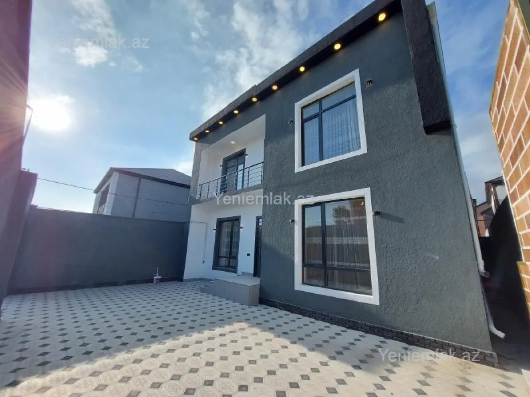Satılır 5 otaqlı həyət evi 20.5 m²