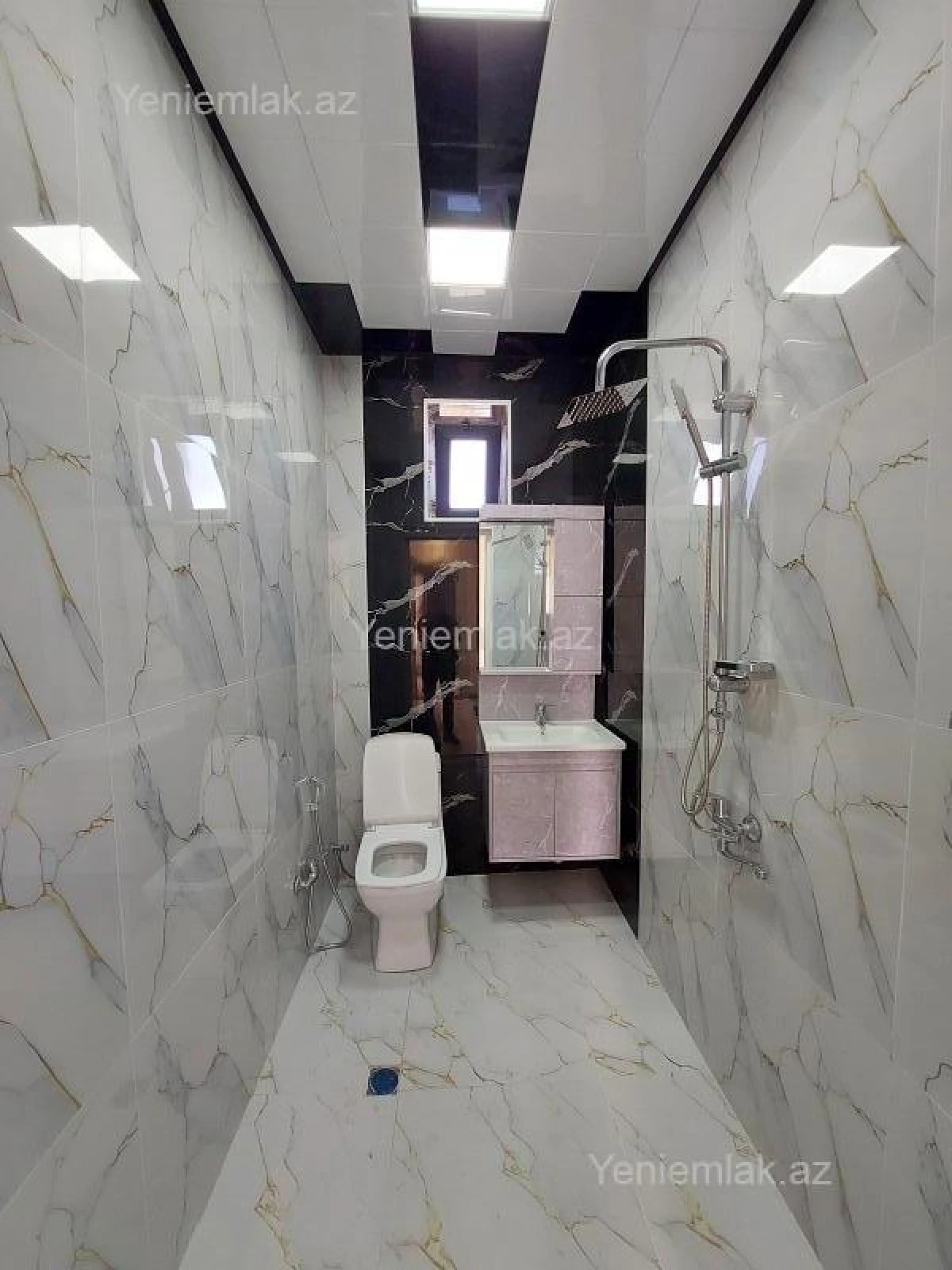 Satılır 5 otaqlı həyət evi 20.5 m²