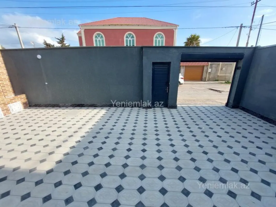 Satılır 5 otaqlı həyət evi 20.5 m²