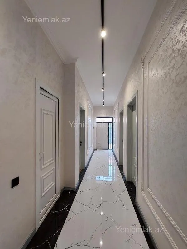 Satılır 5 otaqlı həyət evi 20.5 m²
