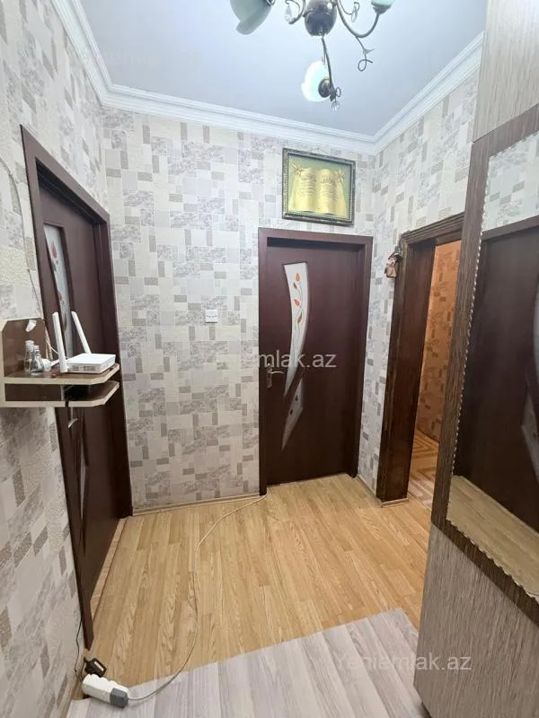 Satılır 3 otaqlı köhnə tikili 70 m²