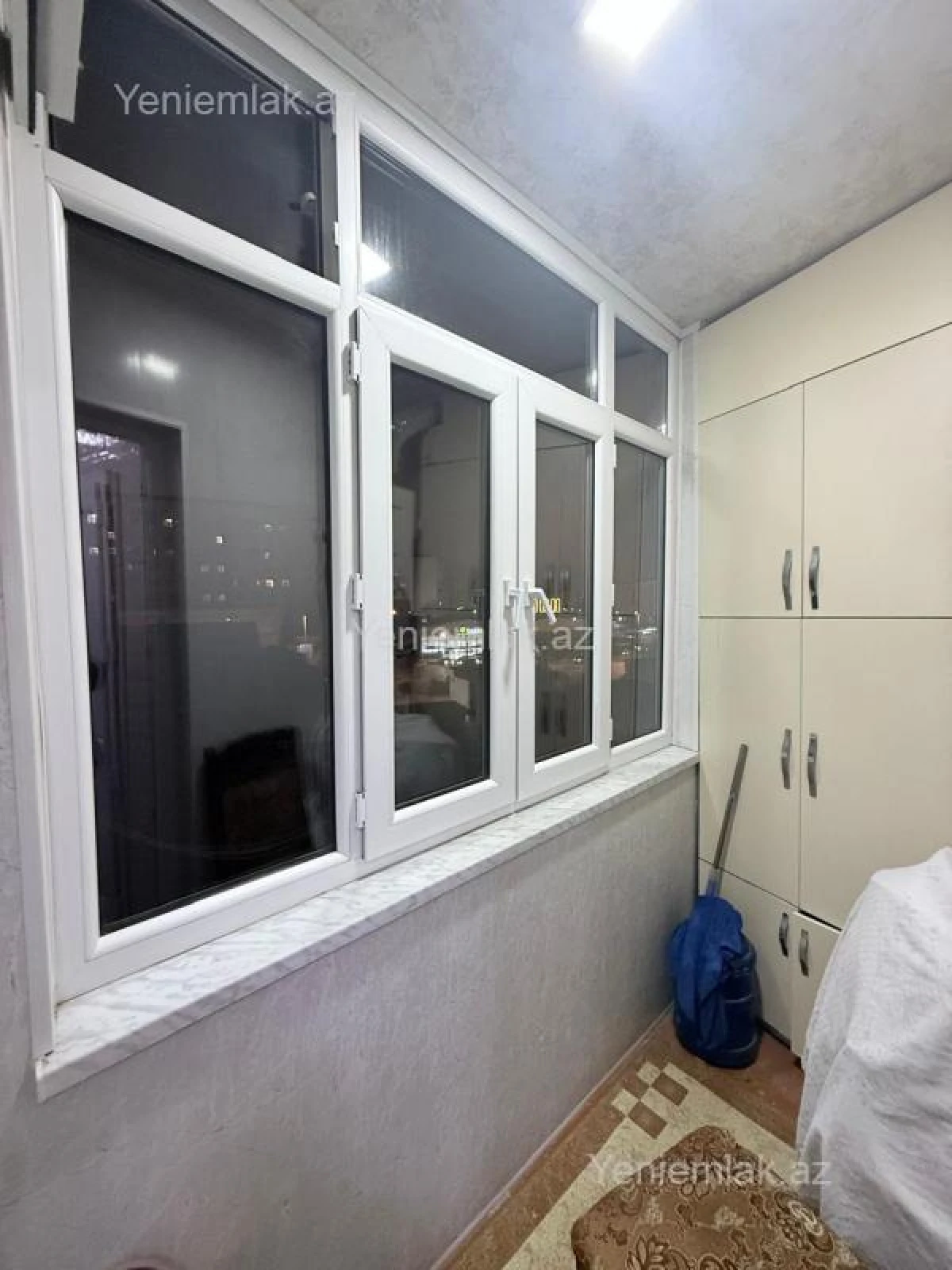 Satılır 3 otaqlı köhnə tikili 70 m²