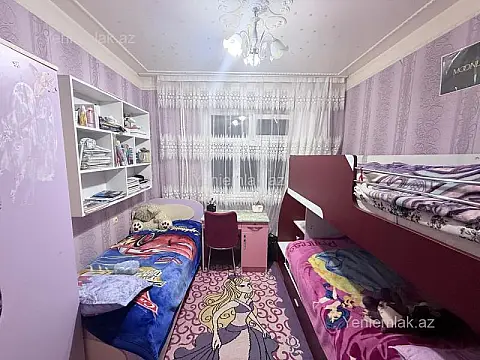 Satılır 3 otaqlı köhnə tikili 70 m²