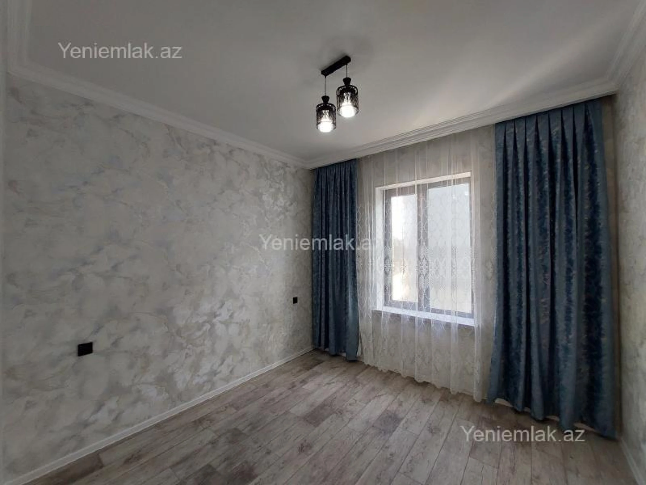 Satılır 4 otaqlı həyət evi 17.5 m²