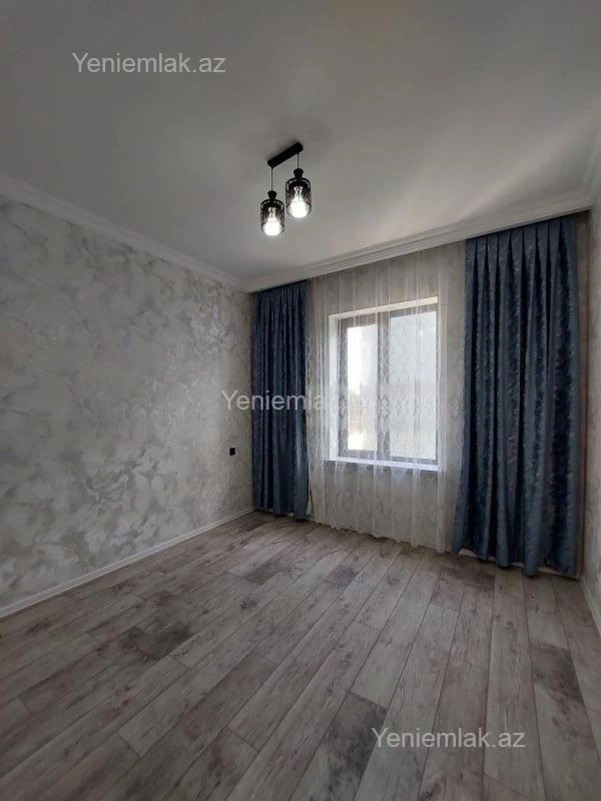 Satılır 4 otaqlı həyət evi 17.5 m²