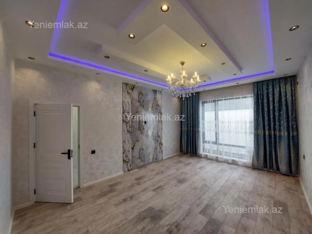 Satılır 4 otaqlı həyət evi 17.5 m²