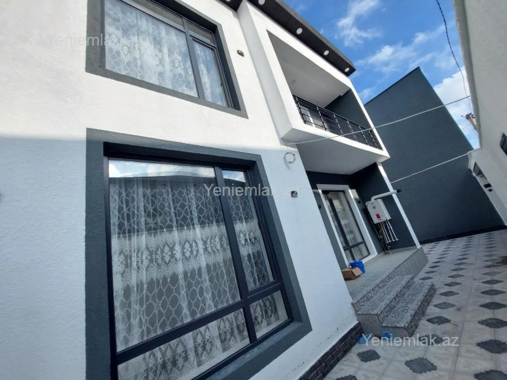 Satılır 4 otaqlı həyət evi 17.5 m²