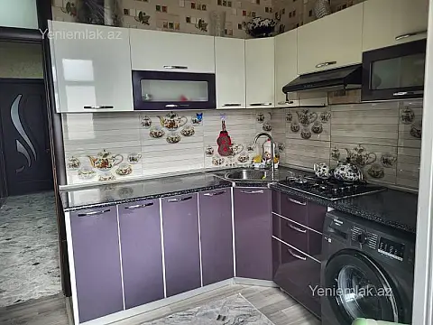 Satılır 3 otaqlı köhnə tikili 80 m²