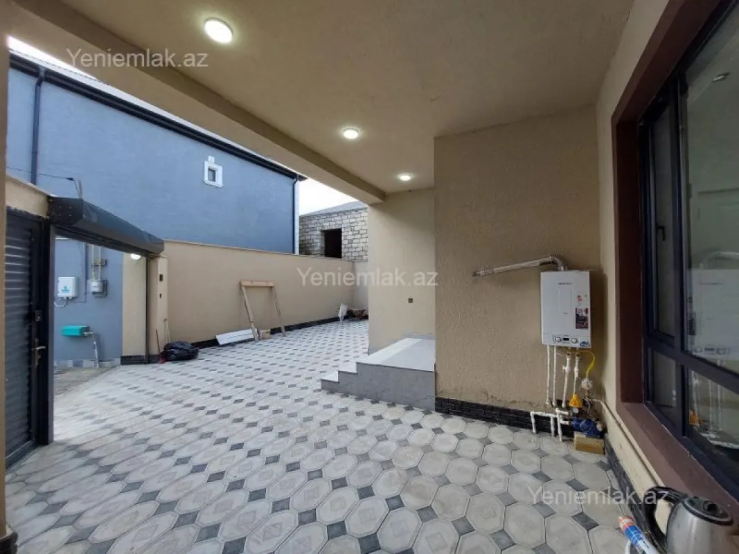 Satılır 4 otaqlı həyət evi 157 m²