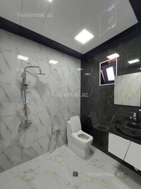 Satılır 4 otaqlı həyət evi 157 m²