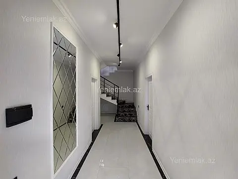 Satılır 4 otaqlı həyət evi 157 m²