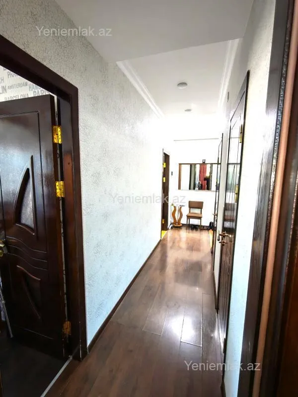 Satılır 3 otaqlı yeni tikili 95 m²