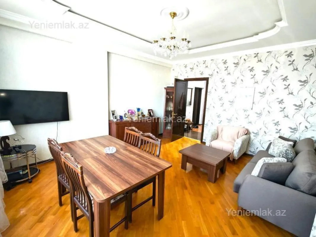 Satılır 3 otaqlı yeni tikili 95 m²