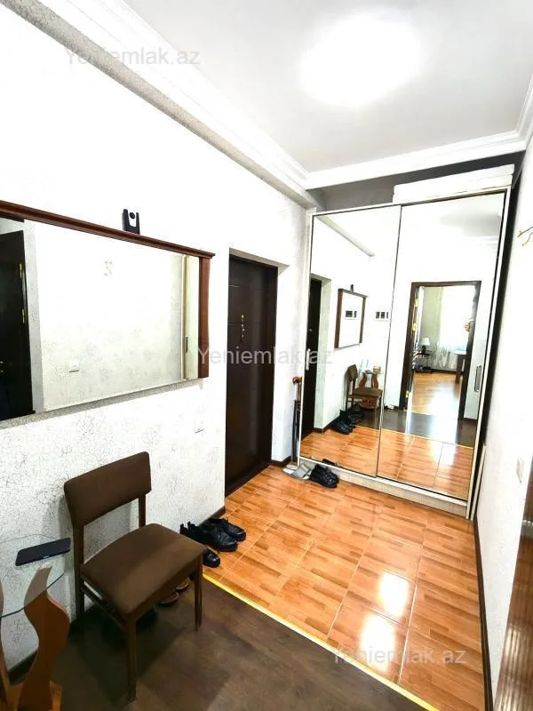 Satılır 3 otaqlı yeni tikili 95 m²