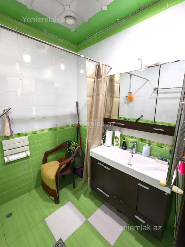 Satılır 3 otaqlı yeni tikili 95 m²