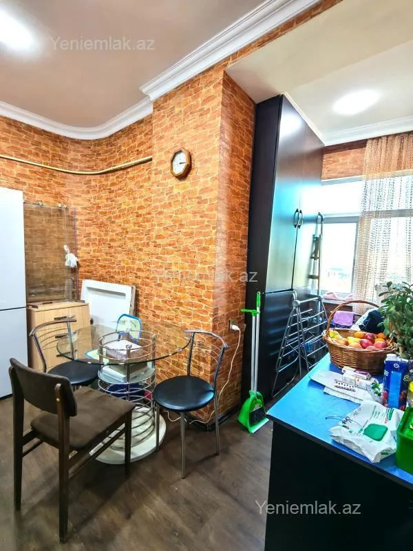 Satılır 3 otaqlı yeni tikili 95 m²