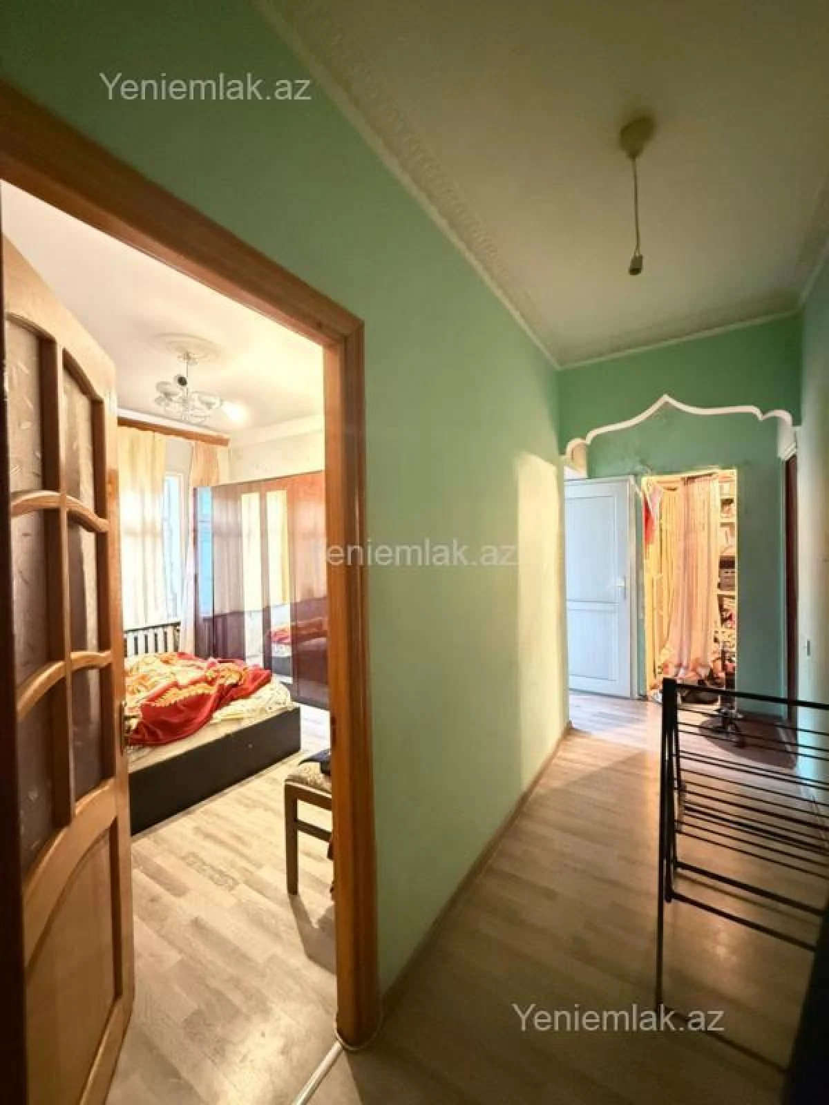 Satılır 2 otaqlı köhnə tikili 65 m²