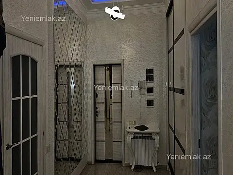 Satılır 3 otaqlı yeni tikili 136 m²