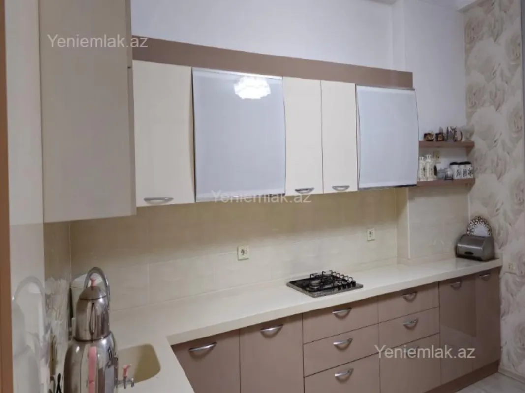 Satılır 3 otaqlı yeni tikili 136 m²