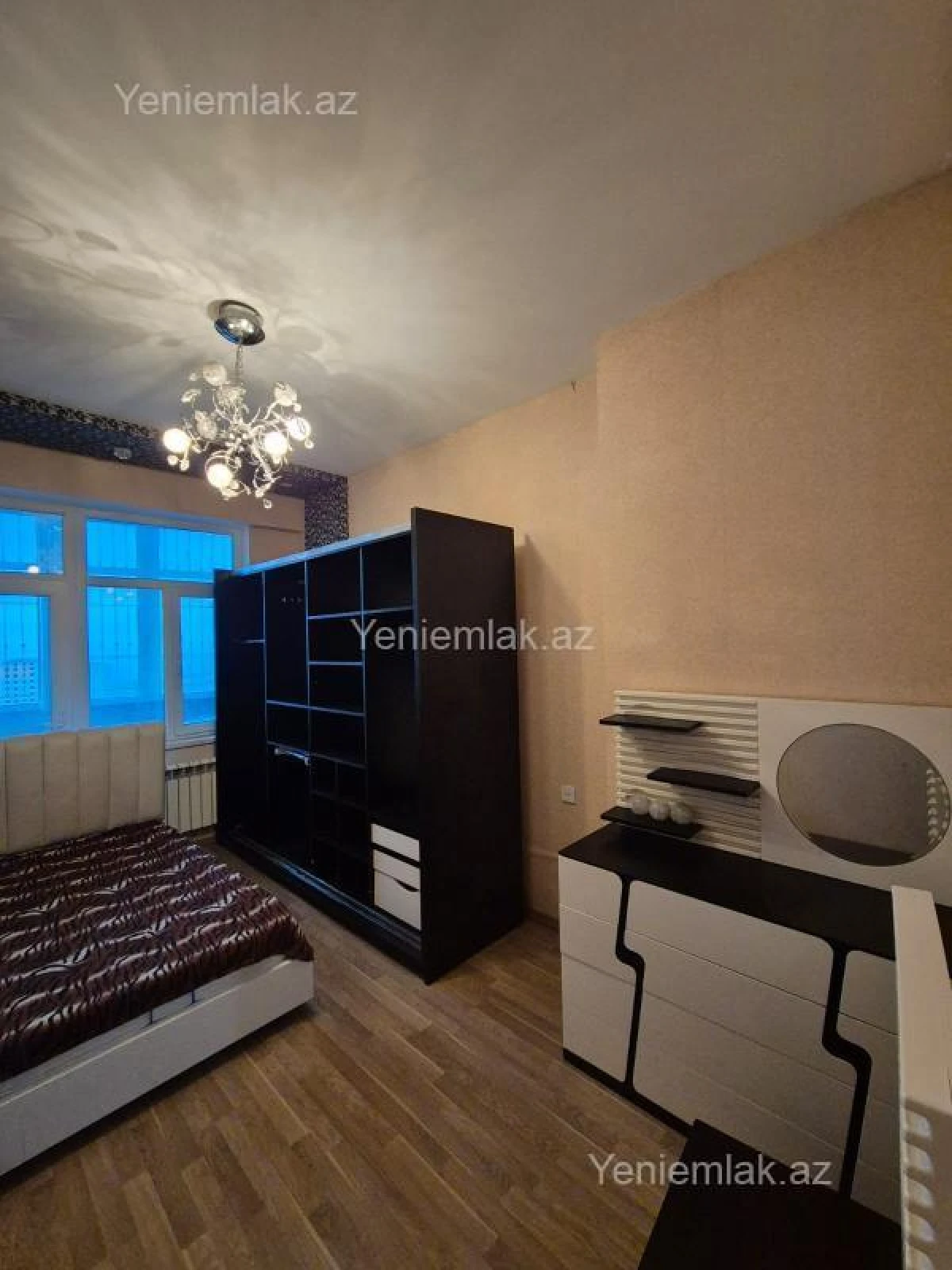 Satılır 2 otaqlı yeni tikili 60 m²