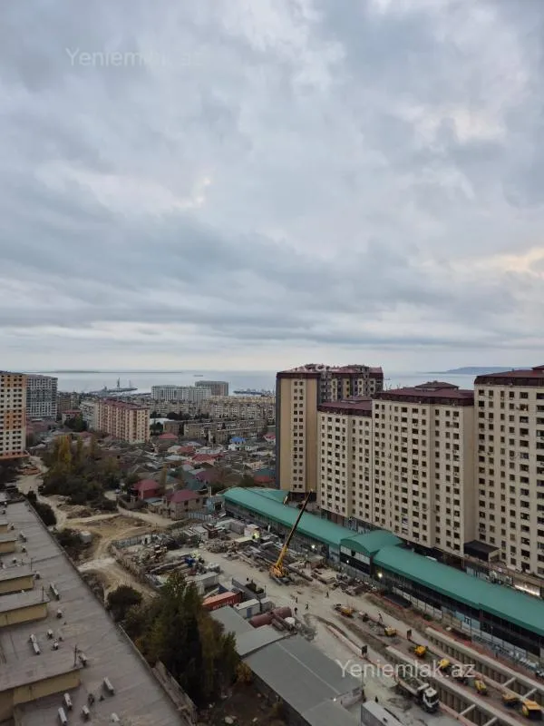 Satılır 2 otaqlı yeni tikili 60 m²