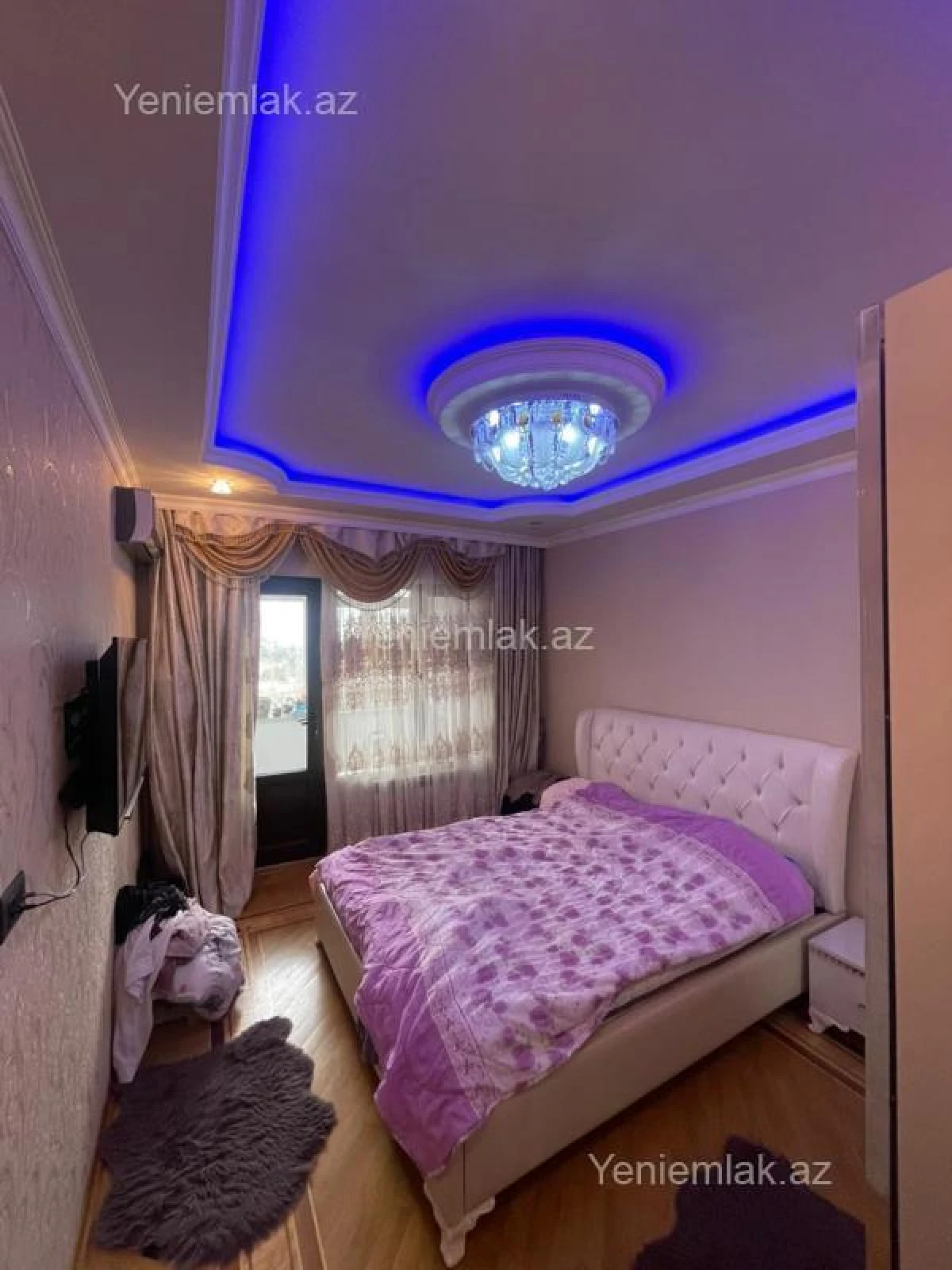 Satılır 2 otaqlı köhnə tikili 60 m²