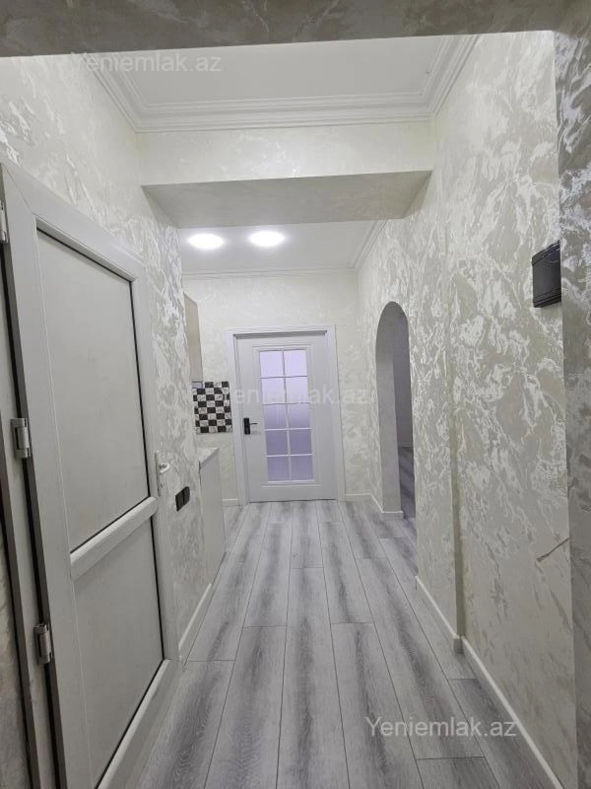 Satılır 2 otaqlı yeni tikili 35 m²