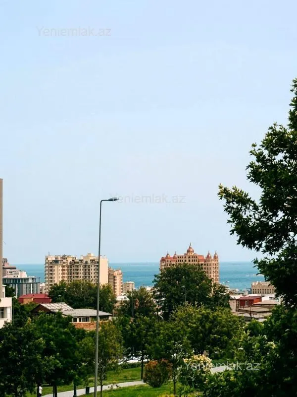 Satılır 2 otaqlı köhnə tikili 46 m²
