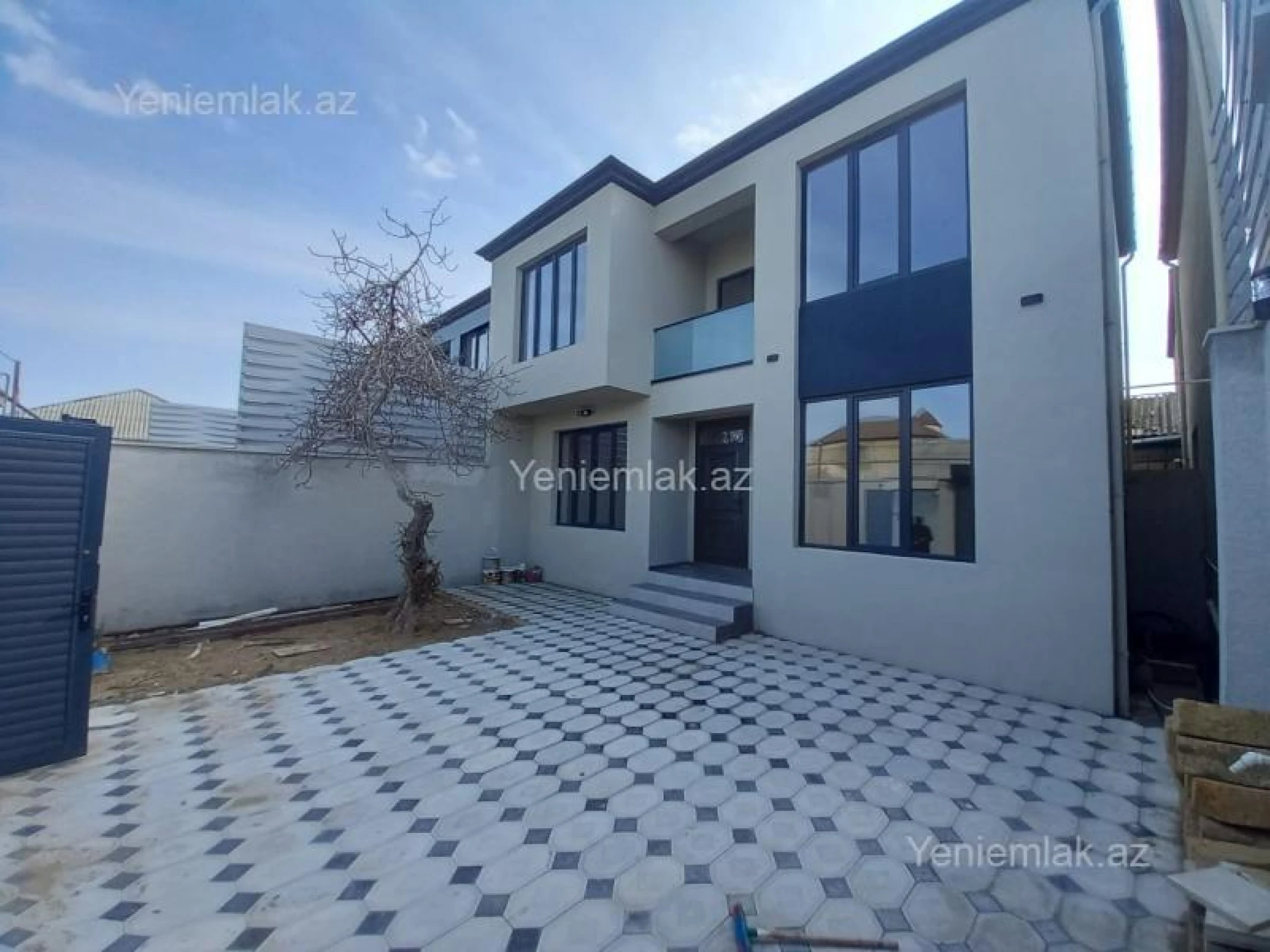 Satılır 4 otaqlı həyət evi 145 m²