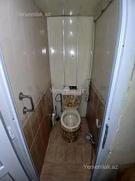 Satılır 2 otaqlı köhnə tikili 52 m²