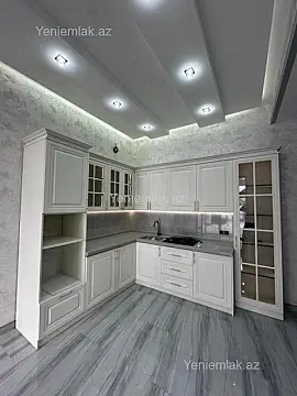 Satılır 4 otaqlı həyət evi 200 m²