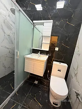 Satılır 2 otaqlı köhnə tikili 53 m²