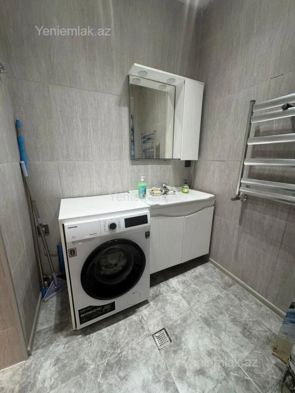 Satılır 1 otaqlı köhnə tikili 35 m²
