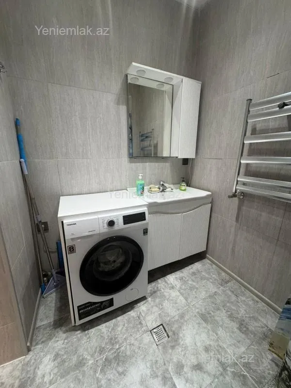 Satılır 1 otaqlı köhnə tikili 35 m²