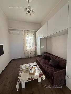 Satılır 1 otaqlı köhnə tikili 35 m²