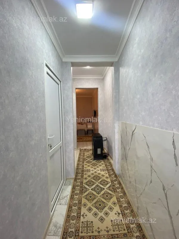 Satılır 1 otaqlı həyət evi 35 m²