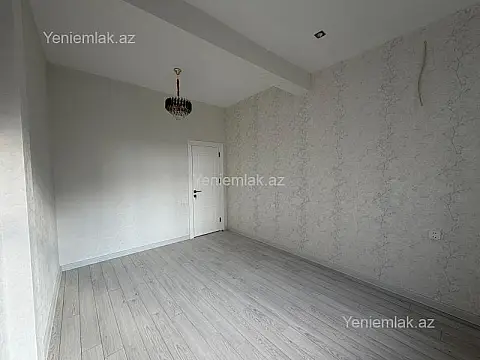 Satılır 2 otaqlı köhnə tikili 56 m²