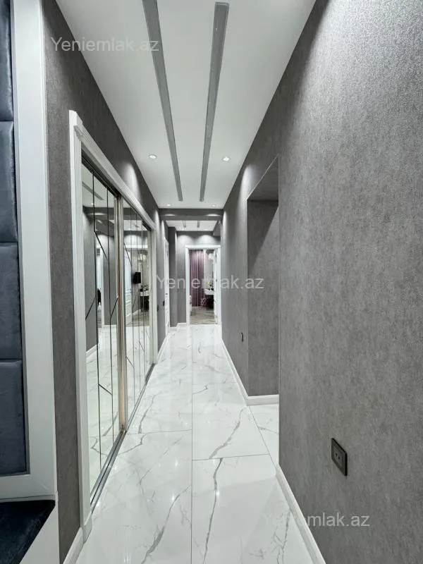 Satılır 4 otaqlı yeni tikili 146 m²