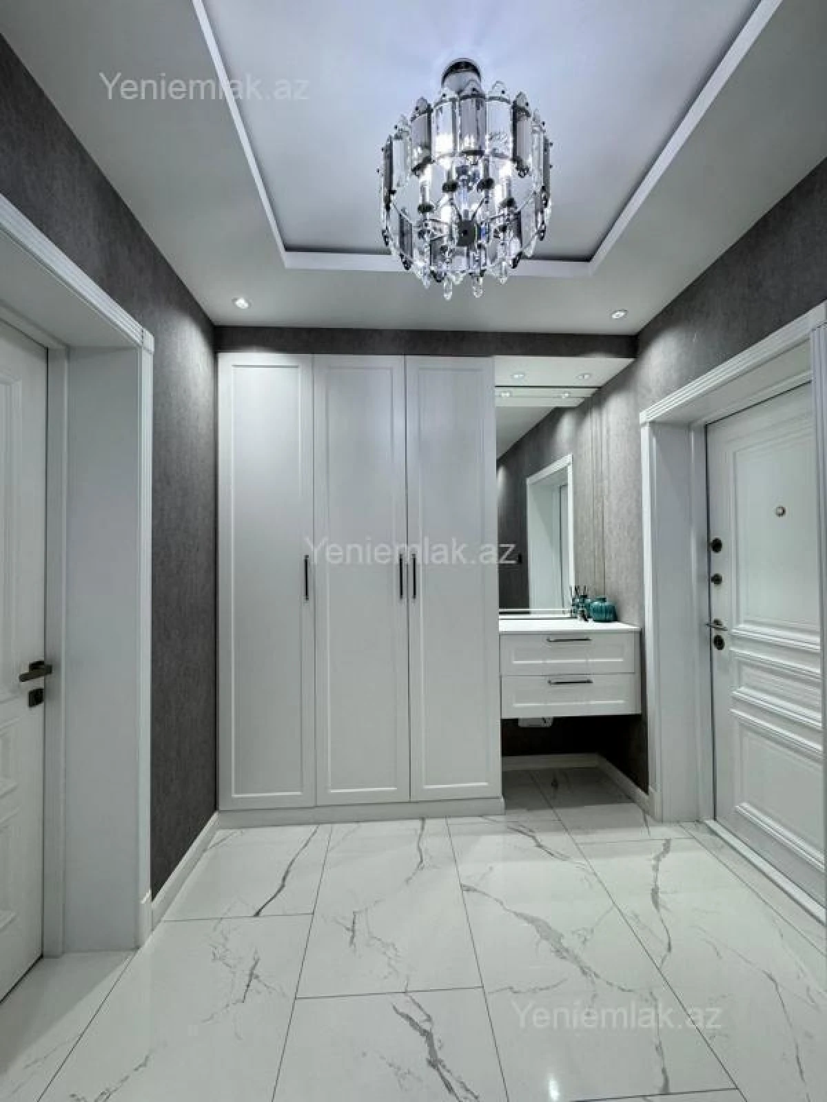 Satılır 4 otaqlı yeni tikili 146 m²